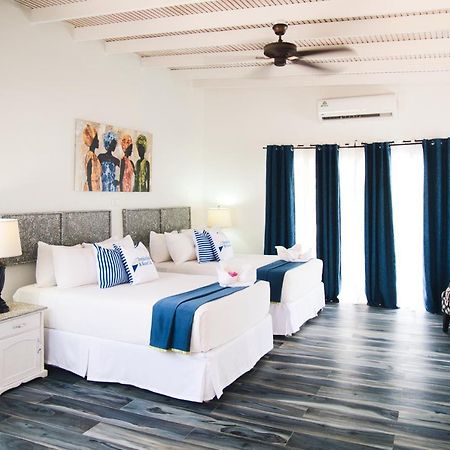 Tropikist Beach Hotel And Resort Crown Point Bagian luar foto