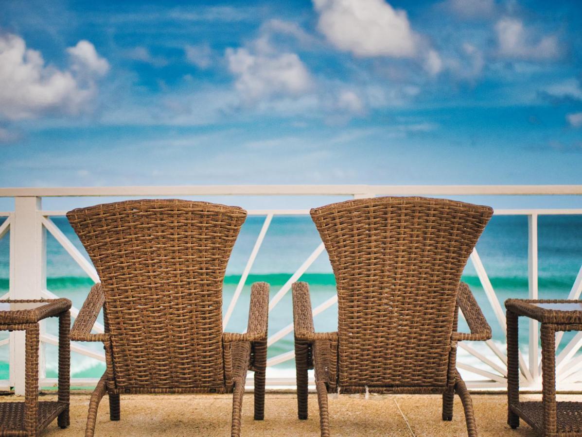 Tropikist Beach Hotel And Resort Crown Point Bagian luar foto