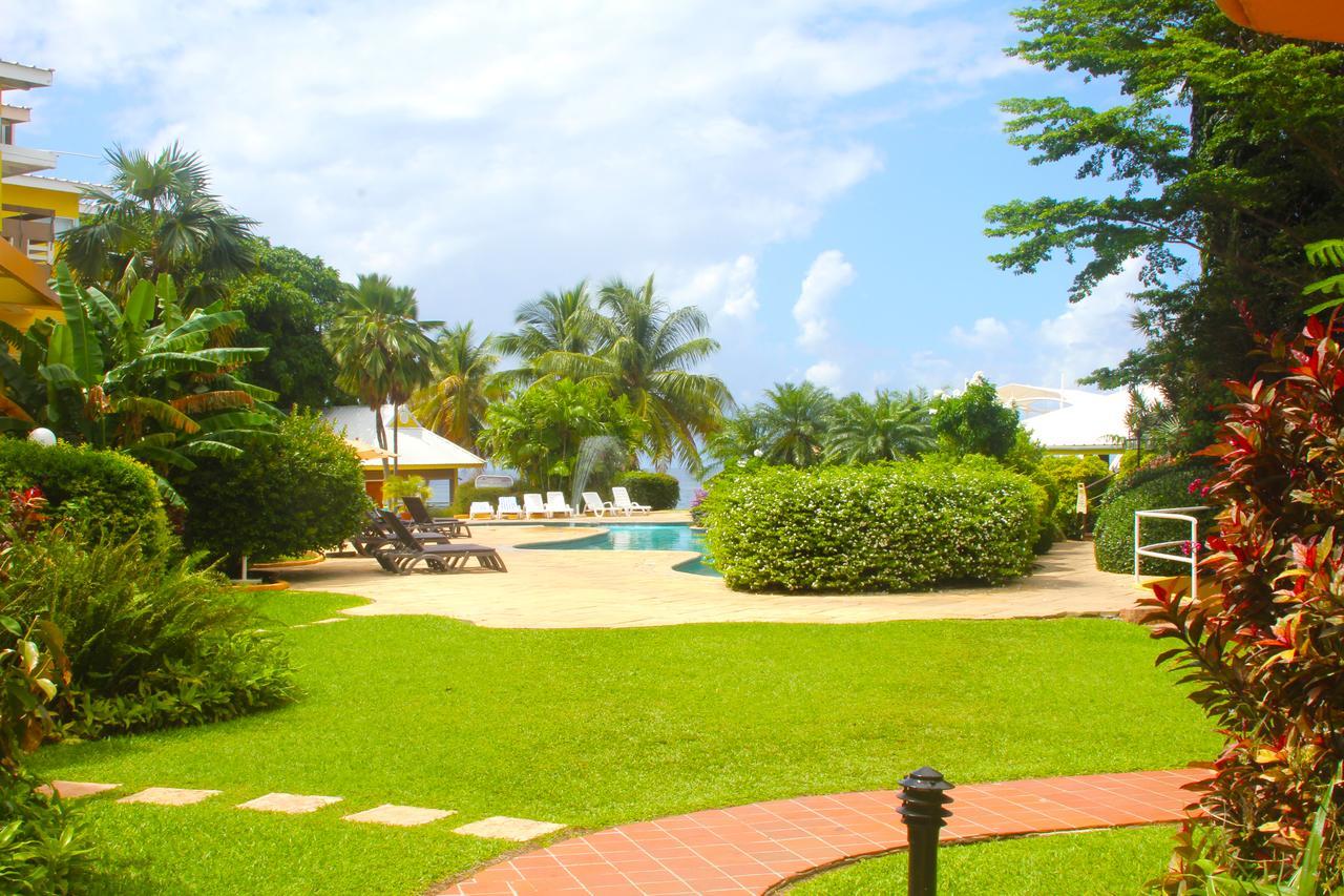 Tropikist Beach Hotel And Resort Crown Point Bagian luar foto