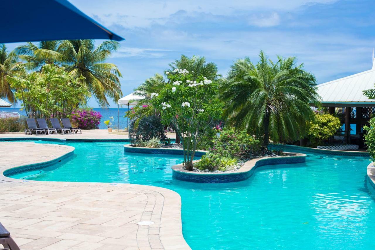 Tropikist Beach Hotel And Resort Crown Point Bagian luar foto
