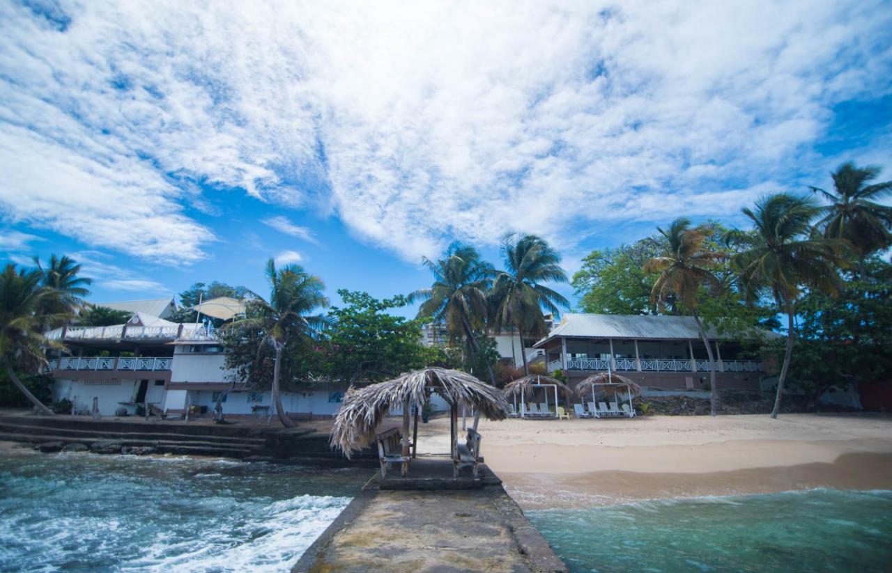 Tropikist Beach Hotel And Resort Crown Point Bagian luar foto